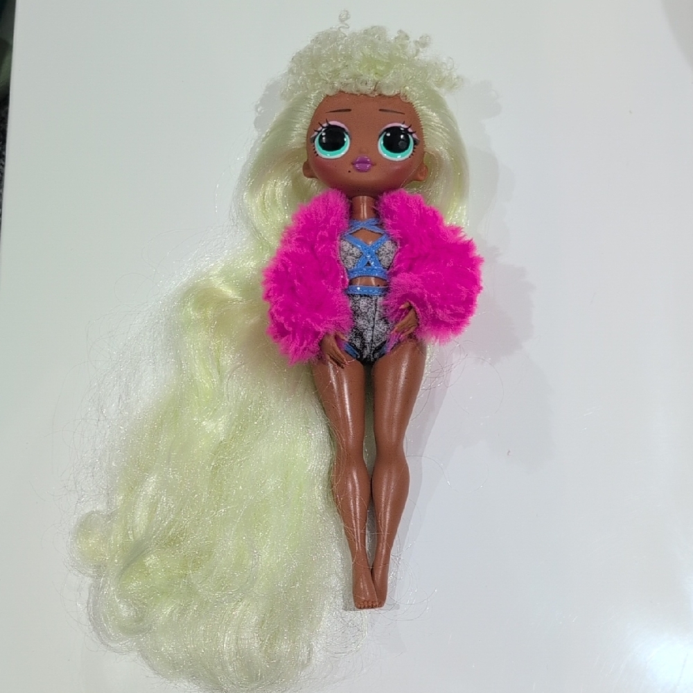 L.O.L. Surprise! O.M.G. fashion doll Lady Diva *Incomplete
